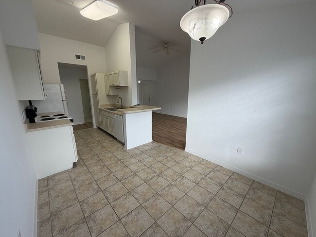 Photo - ANNUAL RENTAL - FAIRWAY PRESERVE- 2 BED / 2 BATH WITH LAKE VIEW