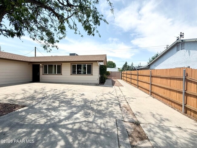 Photo - 4558 N Miner Rd