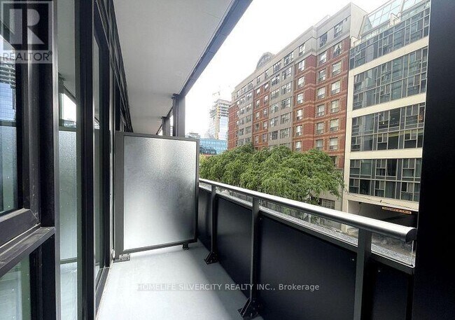 Photo - 60 Princess St Unité 204 SE