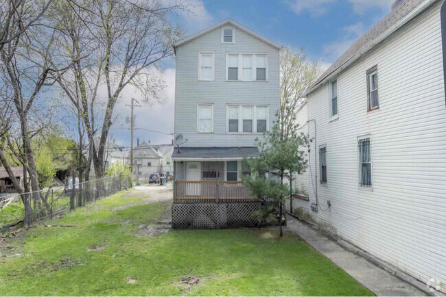 Building Photo - 8835 S Commercial Ave Unit 1 Rental
