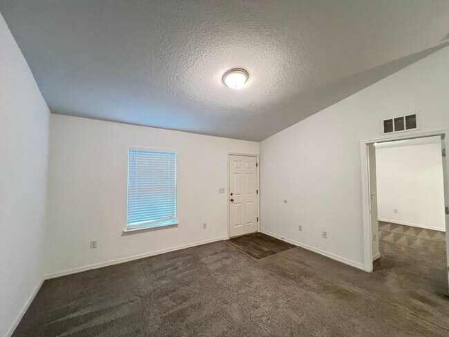 Photo - STUNNING 3 BD/2BA Home in Ocala!!!