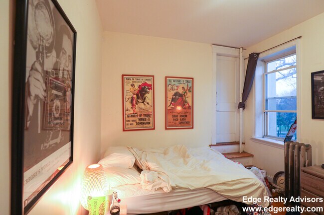 Photo - 55 Thatcher St Unit 1