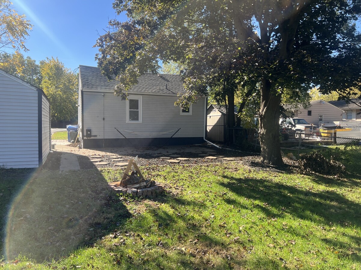 Photo - 512 Montgomery Rd