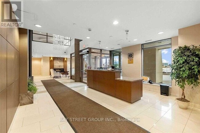 Photo - 75 Norman Bethune Ave Unité 302