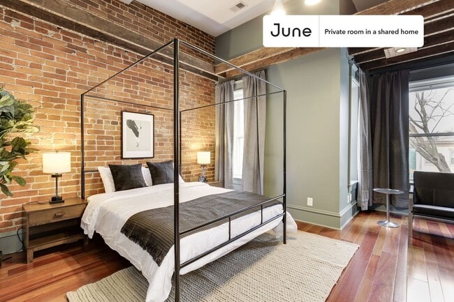 Private bedroom in 4 bed/3 bath Home - Private bedroom in 4 bed/3 bath Home Unidad B