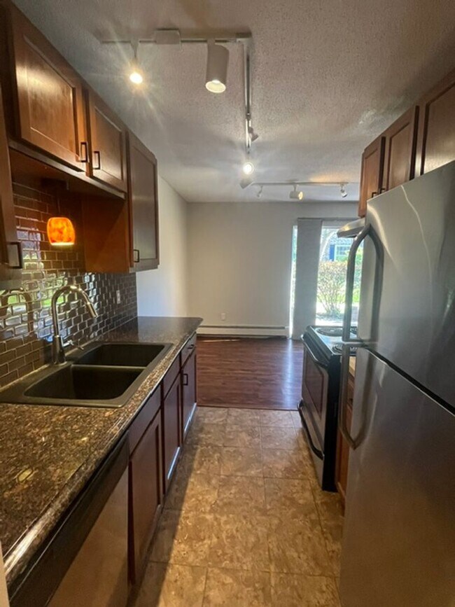 Photo - 2 Bedroom Unit in Hopkins Unit 1007-4