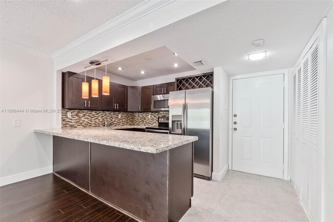 Photo - 9301 SW 92nd Ave Unit 304B