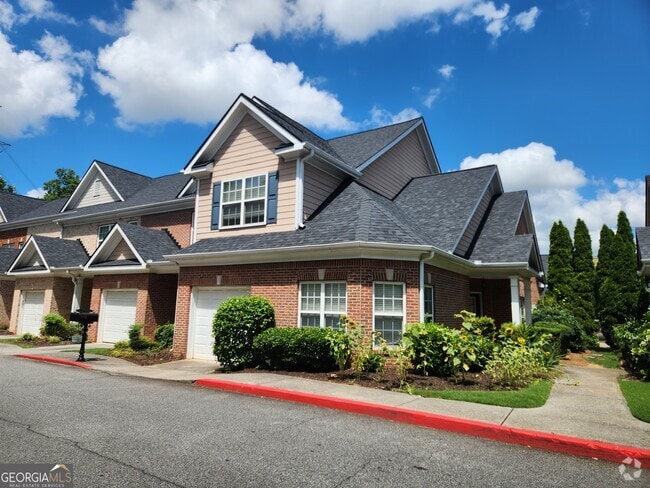 Building Photo - 1715 Oak Brook Ln NW Rental
