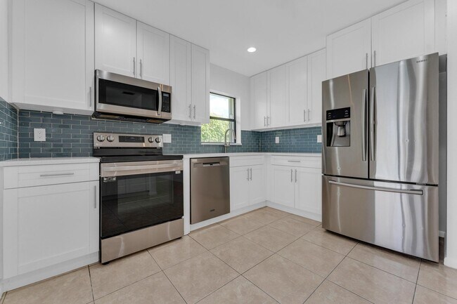 Photo - 10084 Camelback Ln
