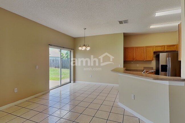 Photo - 2505 Sherbrook Ln
