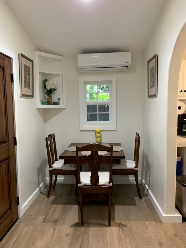 Breakfast nook - 7444 Woodrow Wilson Dr Unit Garden Apartment