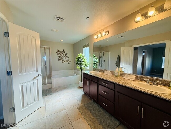 Building Photo - 3041 Savella Ave Rental