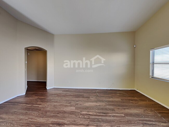 Photo - 5073 E Butterweed Dr Casa