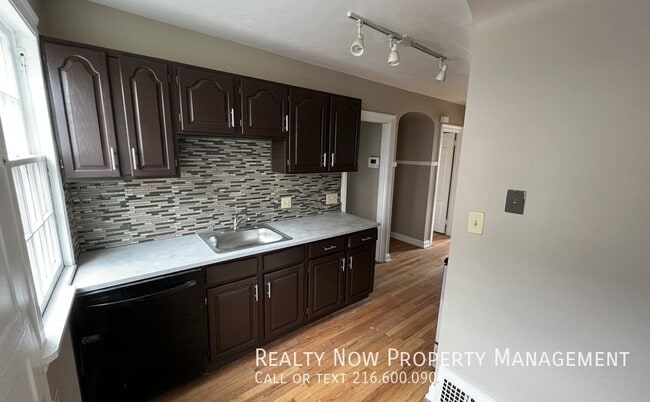 Building Photo - 18220 Winslow Rd