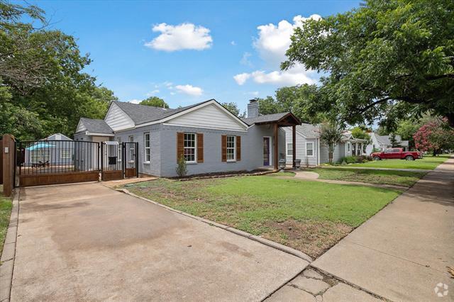 Building Photo - 3620 Stadium Dr Rental
