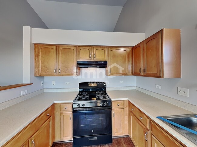 Photo - 16517 Kingsbrook Dr