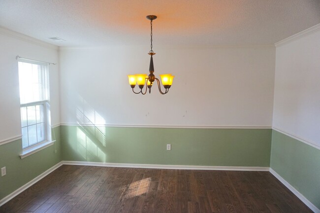 Photo - 5 BED | 2.5 BATH | SINGLE FAMILY HOME | BONUS ROOM | 2 CAR GARAGE