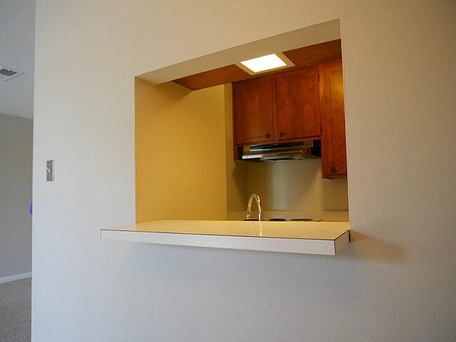 Photo - 1500 Woodhead St Unit 6