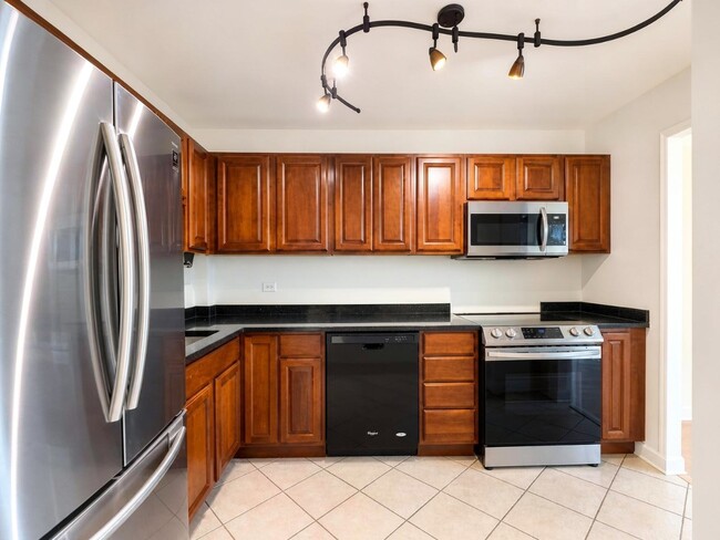 Photo - 3550 N Lake Shore Dr Unit 1806