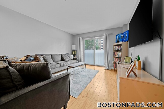 Photo - 175 Cottage St Unit 214