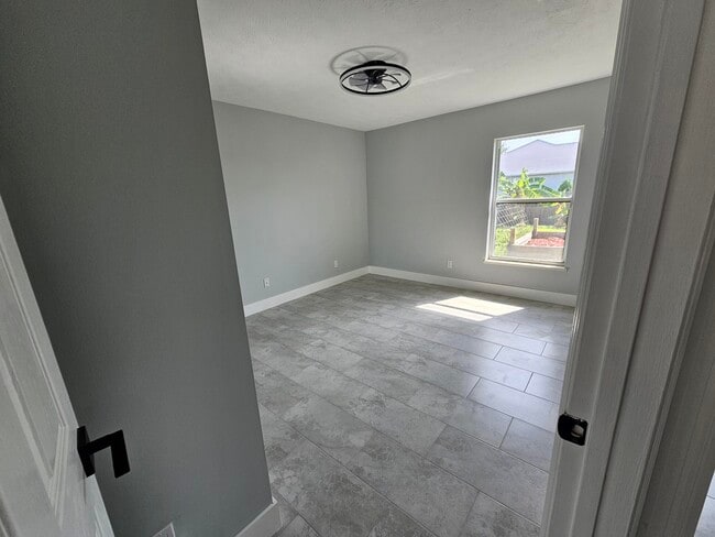 Photo - 1358 SW Del Rio Blvd
