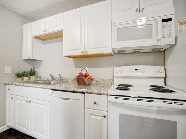 Photo - Autumn Hills Apartments