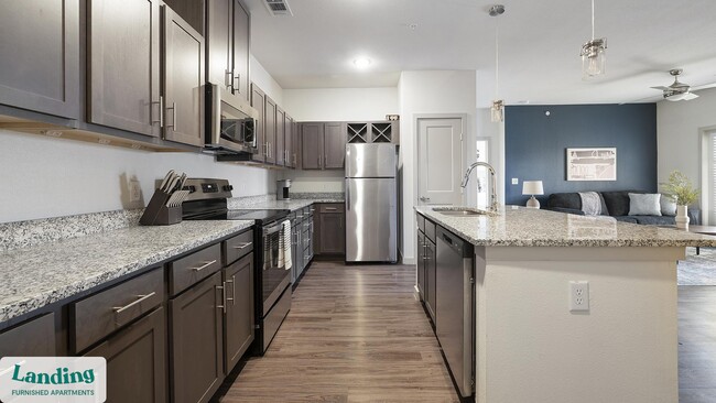 Photo - 2825 Main St Unidad 527.1411479