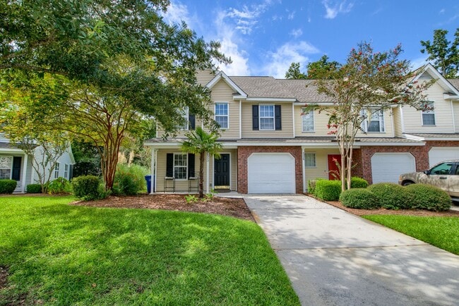 Photo - Easy Access to Everything North Charleston Has to Offer