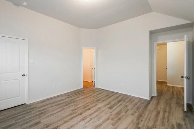 Photo - 17010 Andrew Nook Ln