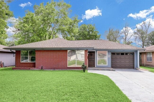 Building Photo - 6837 Concho St
