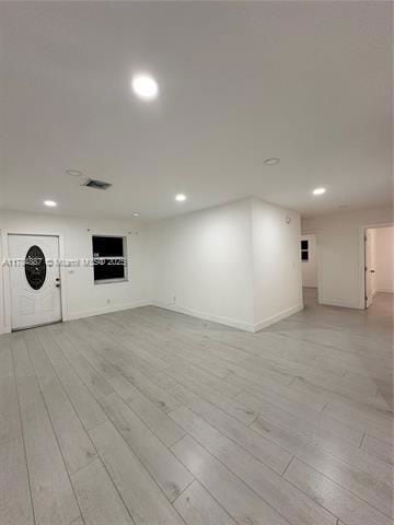 Photo - 380 W 32nd St