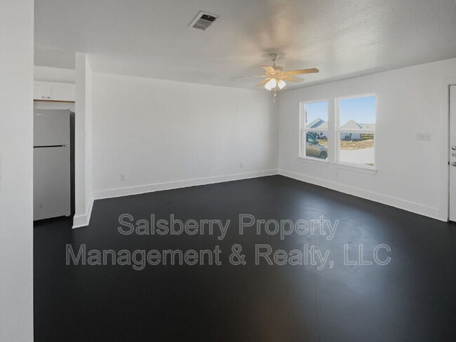 Photo - 109 James Ct Unit 200