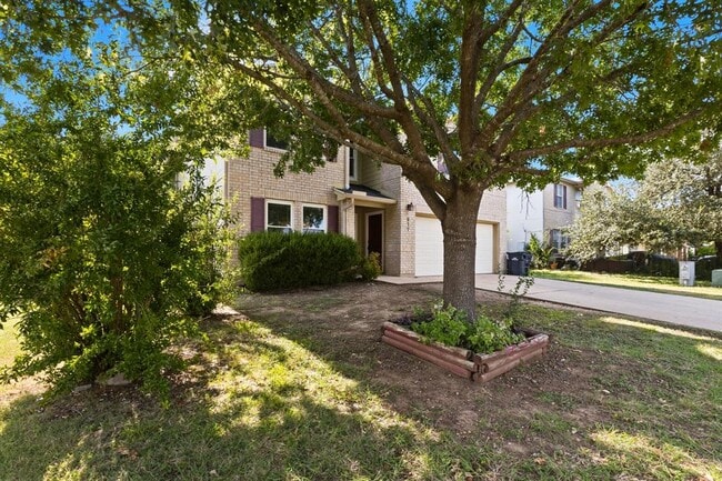 Building Photo - 617 Riverway Ln Rental