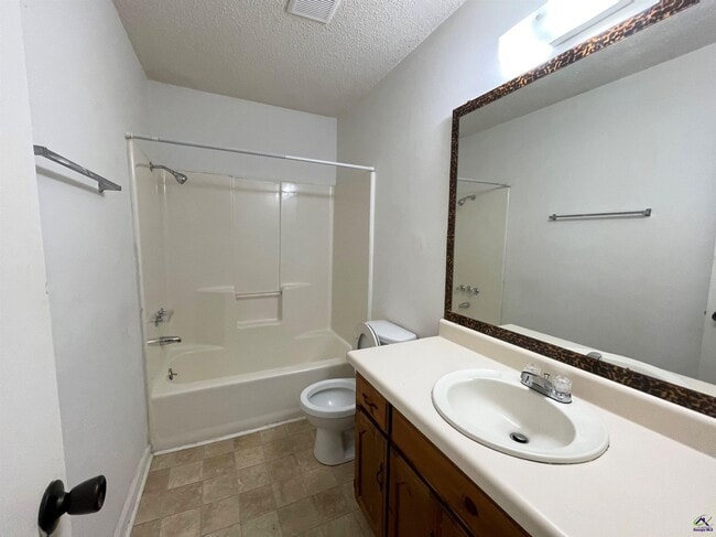 Photo - 146 Daisy Adams Rd