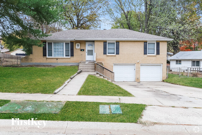 Building Photo - 4014 S Delaware Ave Rental