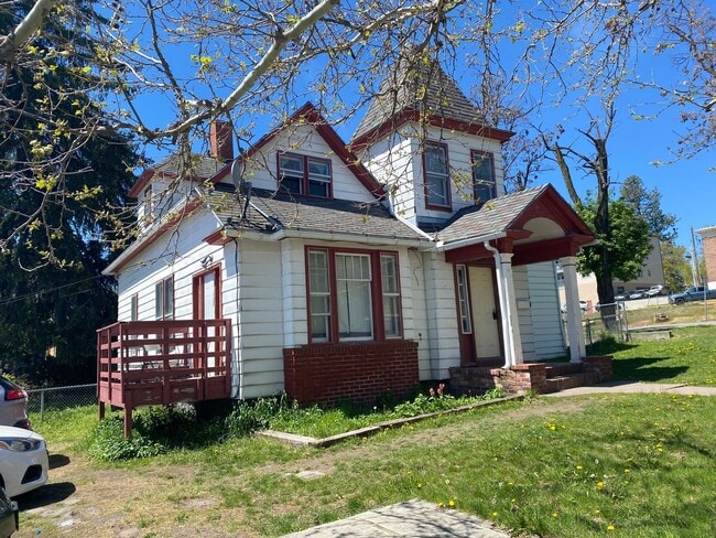 322 College Ave Unit 322 College Ave