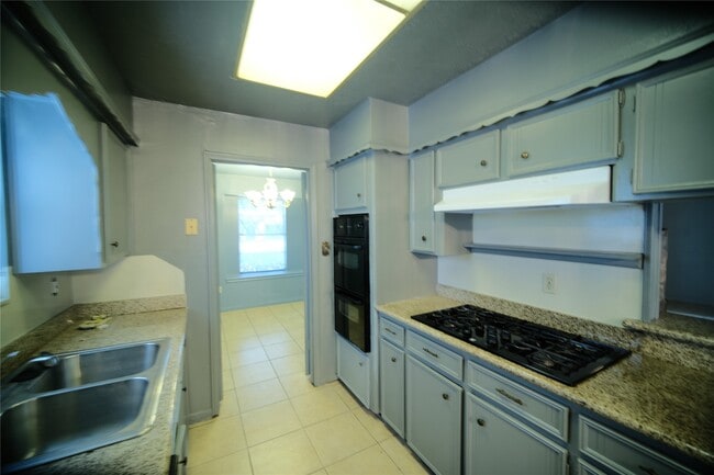 Photo - 12327 Bexley Dr