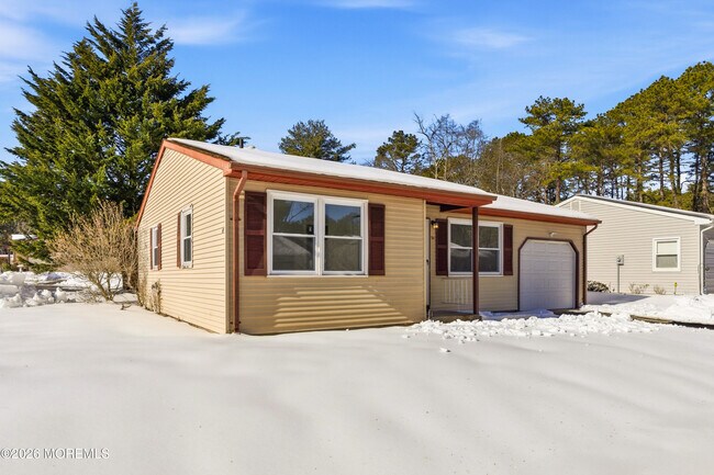 Photo - 91 Westport Dr