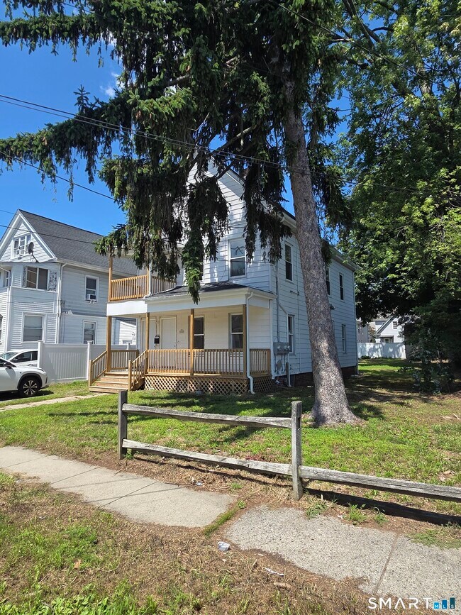 Photo - 15 Walnut St
