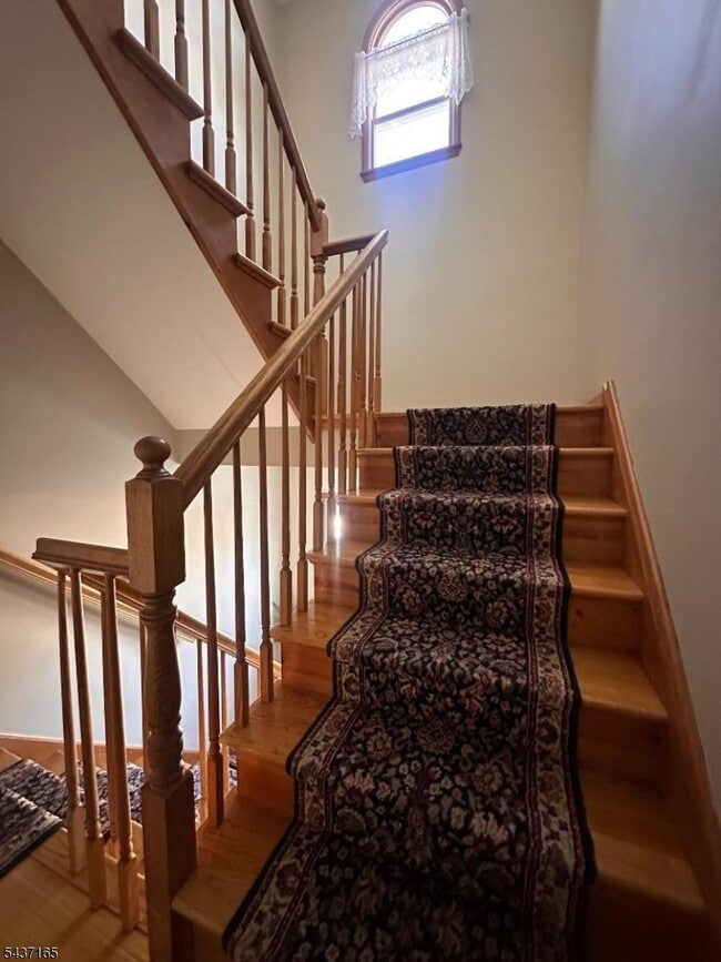 Photo - 427 Forest St