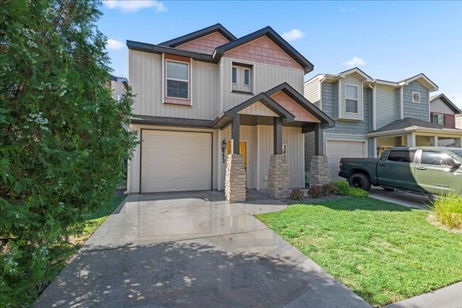 Photo - Centrally Located 3 Bedroom 2.5 Bathroom Home