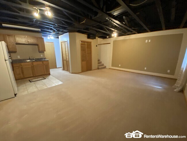 737 Kitterman Cir