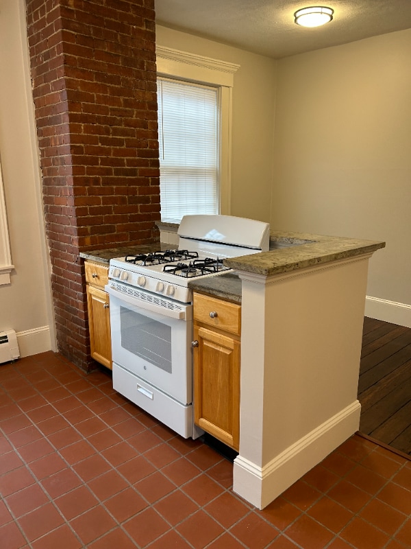 Photo - 24 King St Unit back