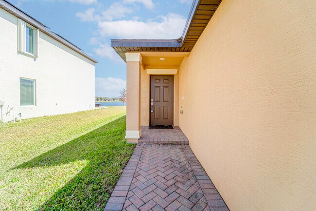 Photo - 788 Worlington Ln