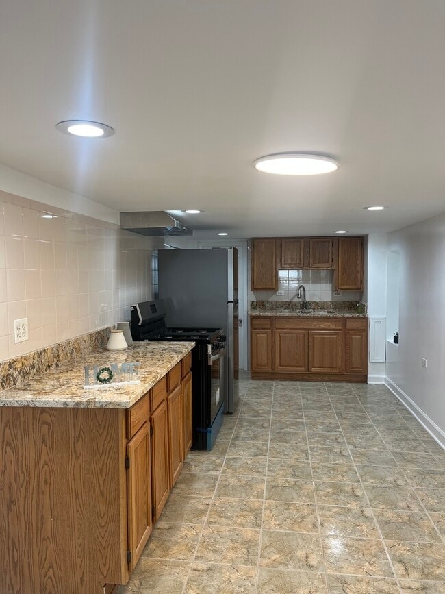 Photo - 3129 N St Louis Ave Unit G