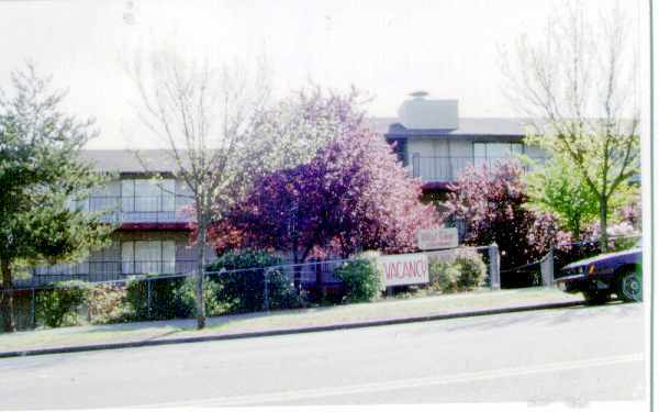Photo - Alder Crest Apartments