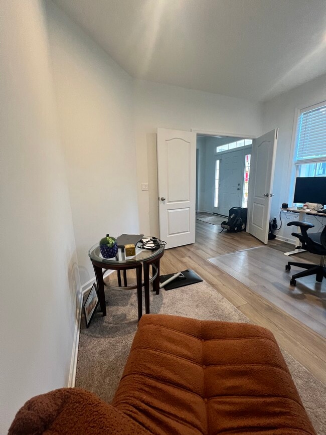 Photo - 230 Newbury St