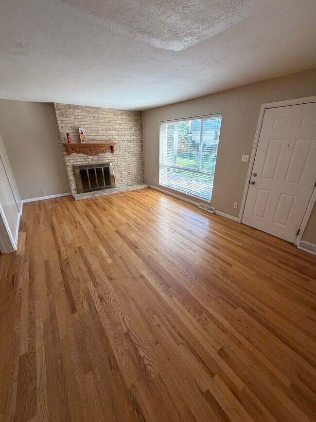 6436 E Mississippi Ave Unit -