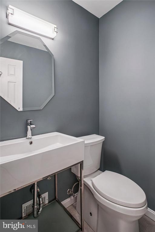 Photo - 4409 Westbrook Ln