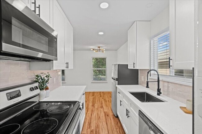 Photo - 3438 Willowrun Dr